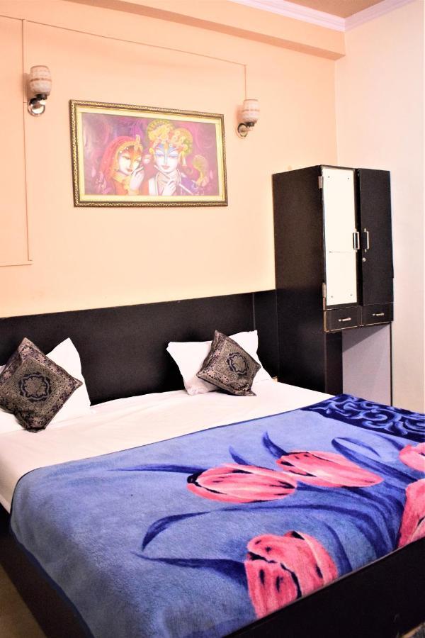 Ds Residency Varanasi-Prime Location-Parking Exteriér fotografie